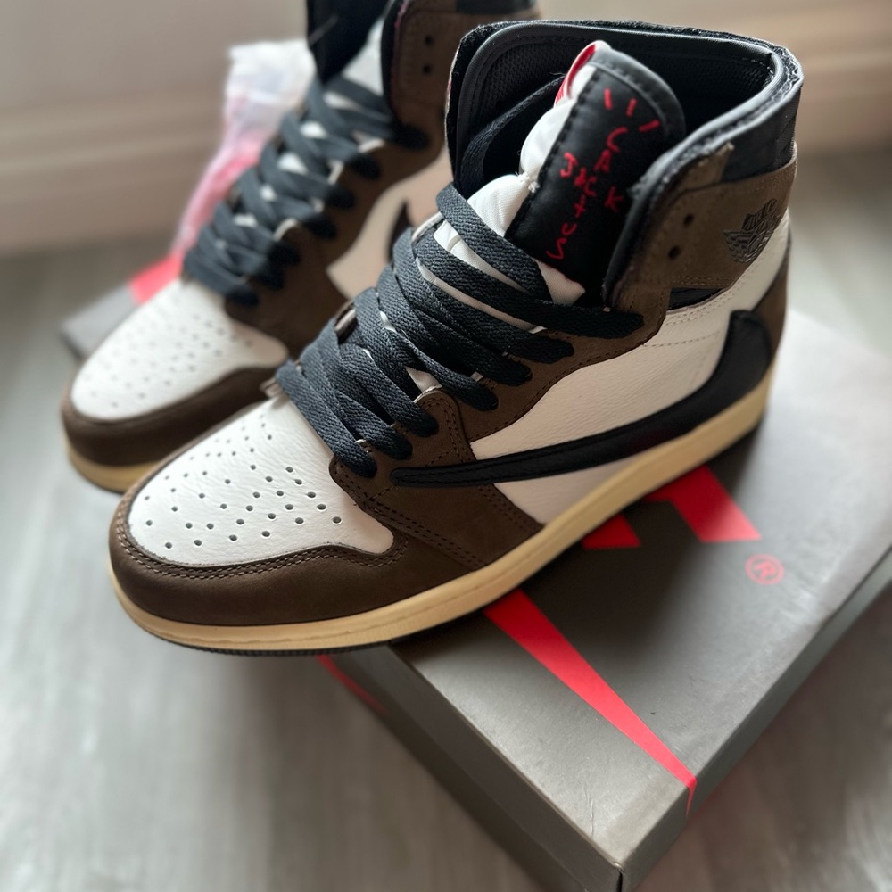 Air Jordan 1 Retro High Travis Scott 'Cactus Jack'